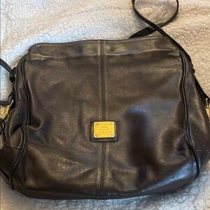 Elegant Dark Brown Leather Shoulder Bag